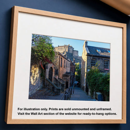 Edinburgh Vennel with Edinburgh Castle Cityscape Photo Print