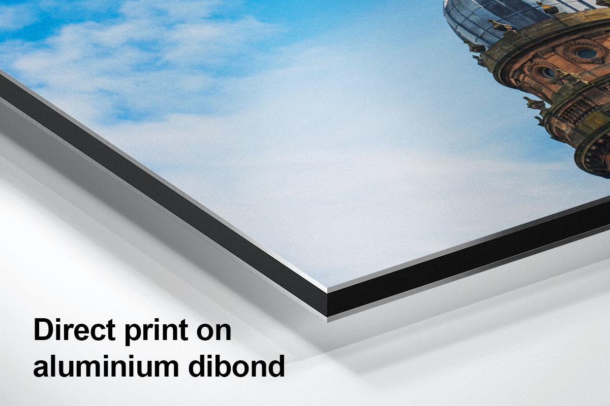 Light and Life Glasgow Statue aluminium detail with text