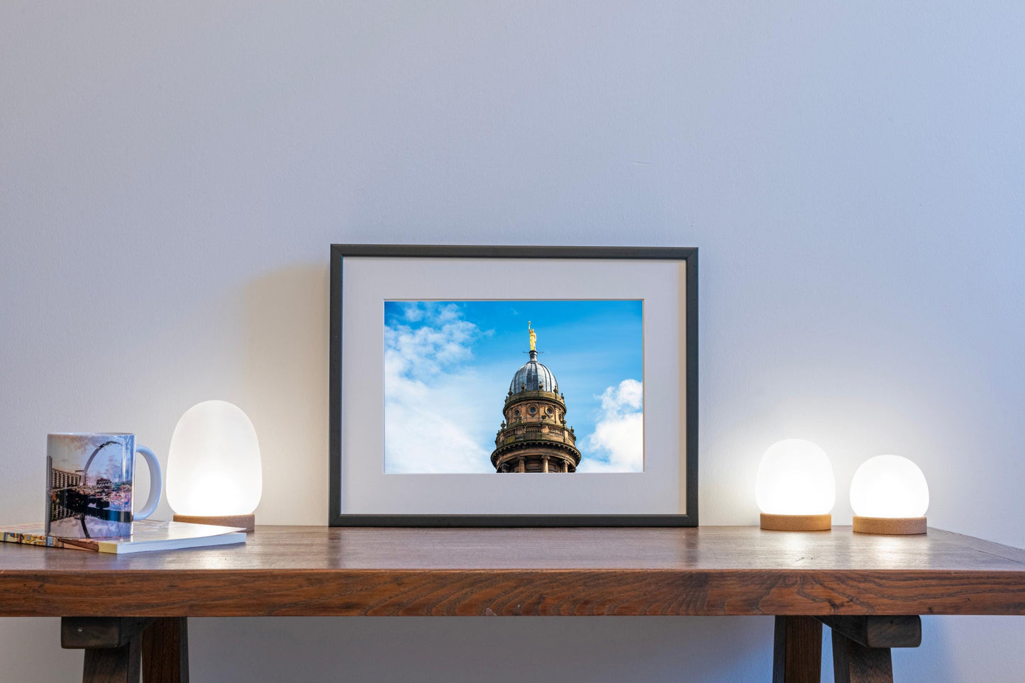 Light and Life Glasgow Statue print in frame on table