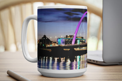 Golden Silvery Mug 15oz mockup on desk