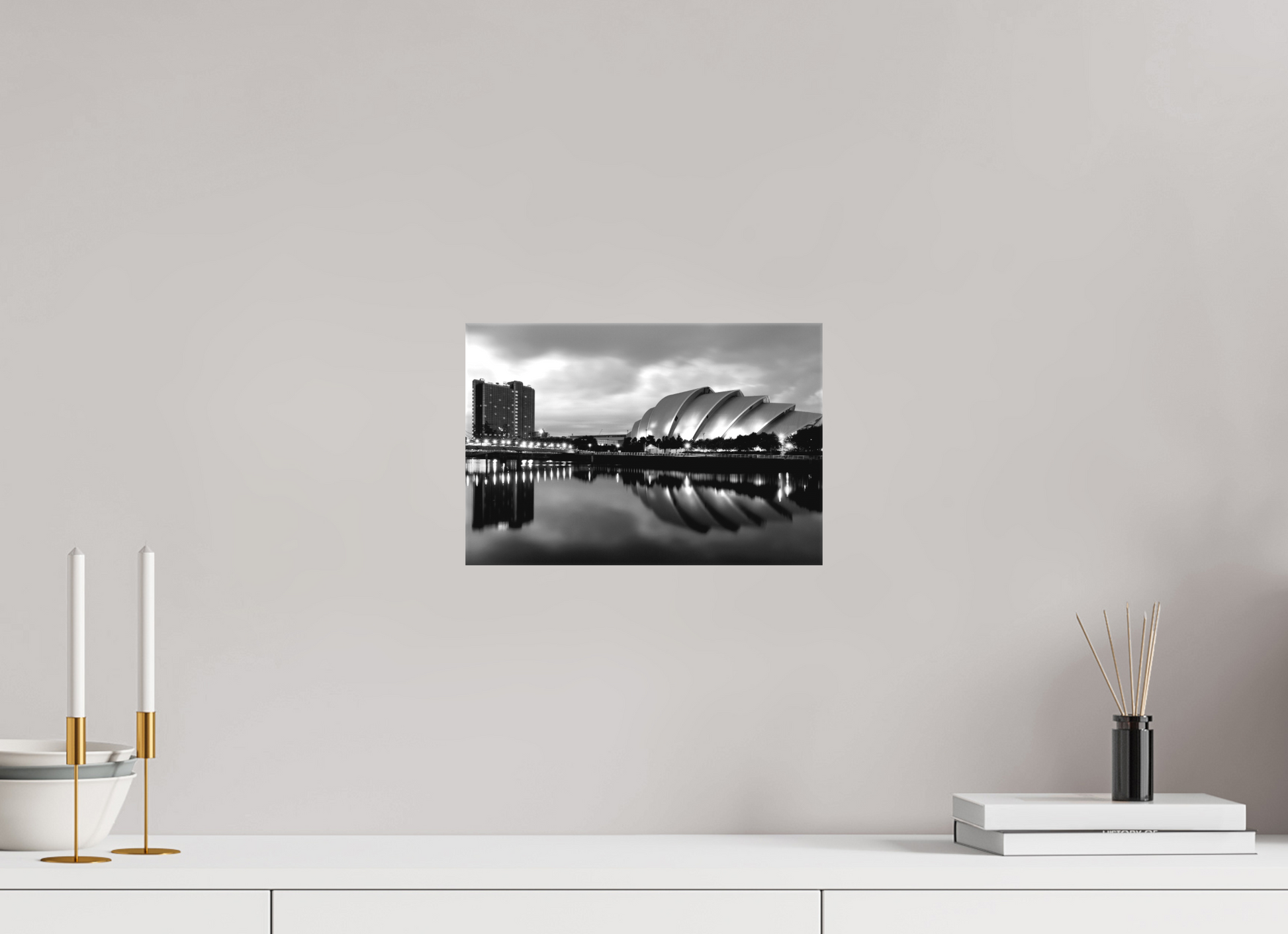 30 x 20 cm, Matte Canvas on Stretcher Frame Glasgow Armadillo Black & White Wall Art - Canvas, Aluminium or Acrylic Glass